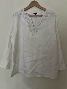 NWOT 100% Linen White Beaded Neckline Top Tunic L/LP